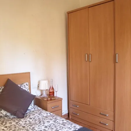 Ballesteros Apartment *